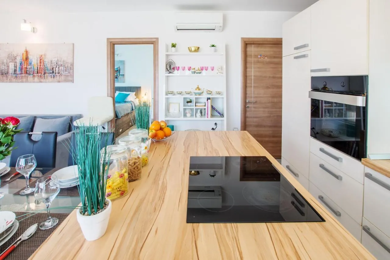 Judita Trogir Apartment