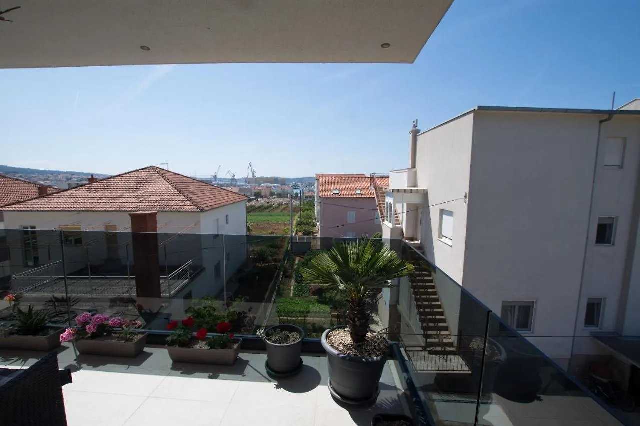 Judita Trogir Apartment